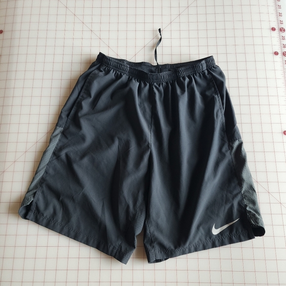 Nike Other - Nike dry wear shorts